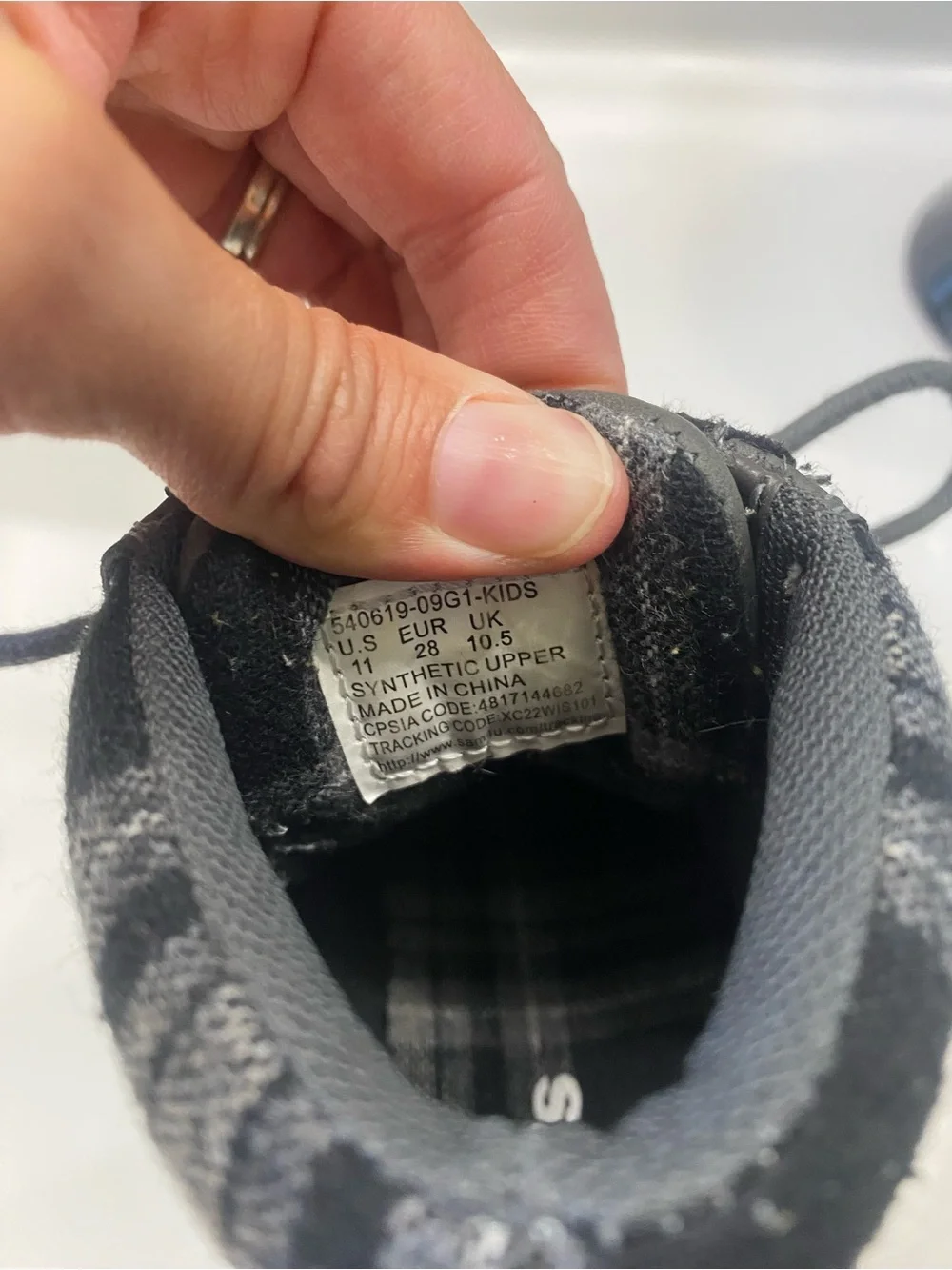 Levis comfortable grey